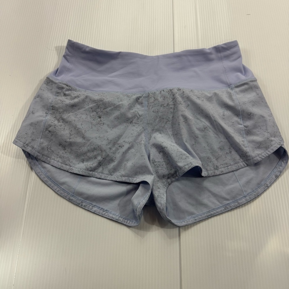 485. EUC Lululemon Athletica Light Purple Athletic Shorts (6)